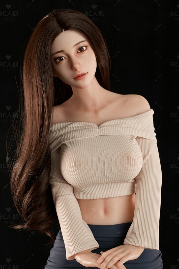 Size 1/2 Reallife White Skin Silicone Milf Office Lady Sex Doll Qing